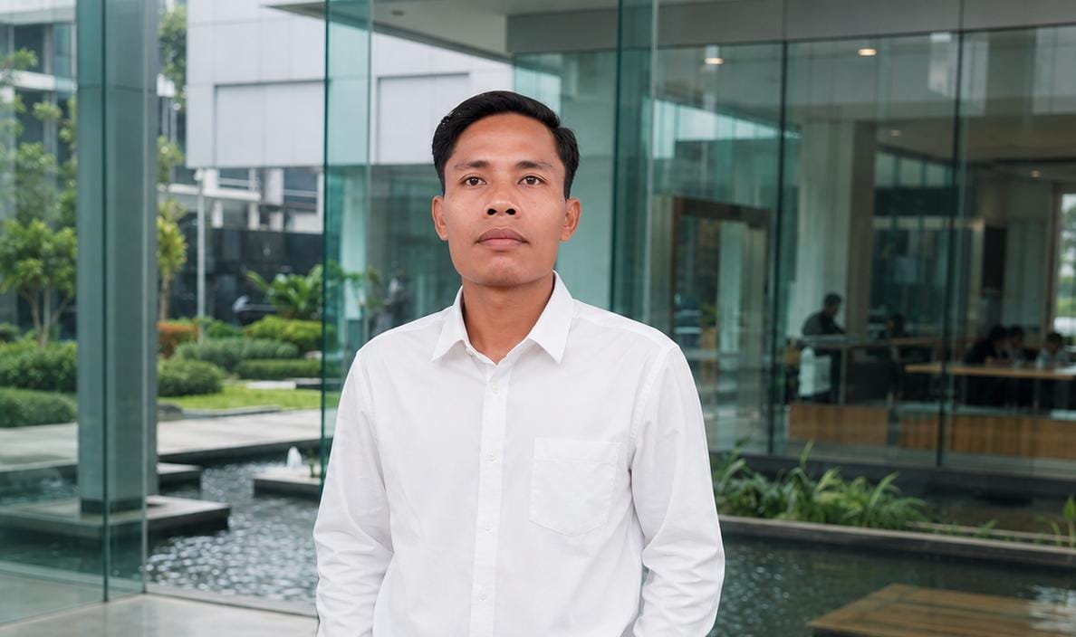 Gugatan Agustus: Kekerasan Simbolik Pendidikan dan Utopia Kemerdekaan Anak Desa