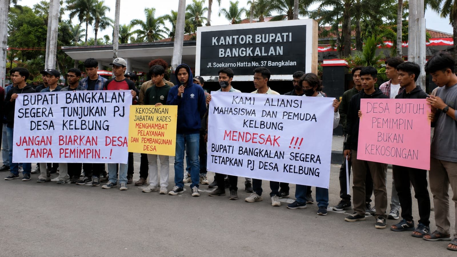 ALIANSI MAHASISWA DAN PEMUDA KELBUNG MINTA BUPATI BANGKALAN SEGERA MENENTUKAN PEJABAT (PJ) DESA KELBUNG KECAMATAN SEPULU