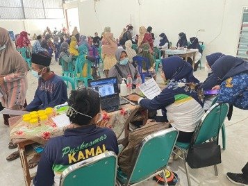 Pemeriksaan Kesehatan Gratis di Desa Gili Timur, 200 Warga Antusias Ikuti Pemeriksaan